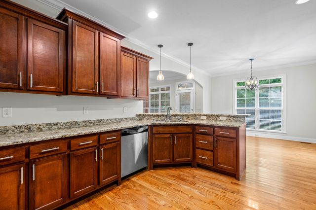 8337 Glenshire Lane, Chattanooga, TN 37421