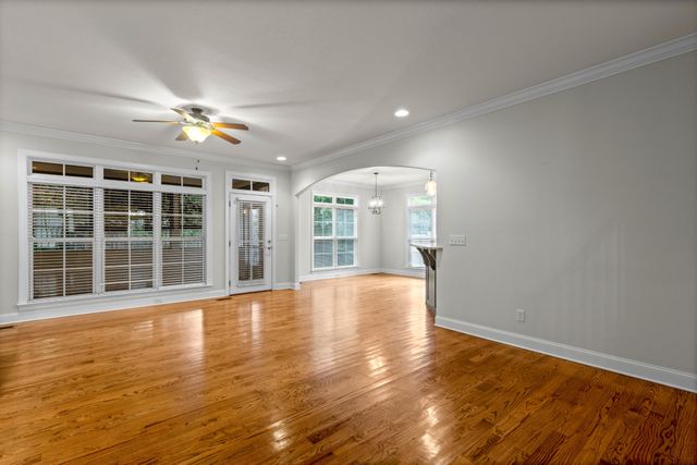 8337 Glenshire Lane, Chattanooga, TN 37421