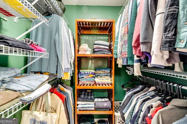 514 Streamside Drive 514, Roswell, GA 30076