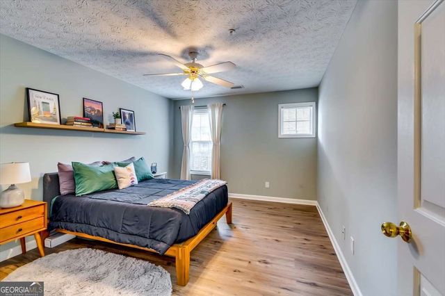 514 Streamside Drive 514, Roswell, GA 30076