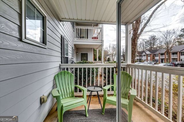 514 Streamside Drive 514, Roswell, GA 30076