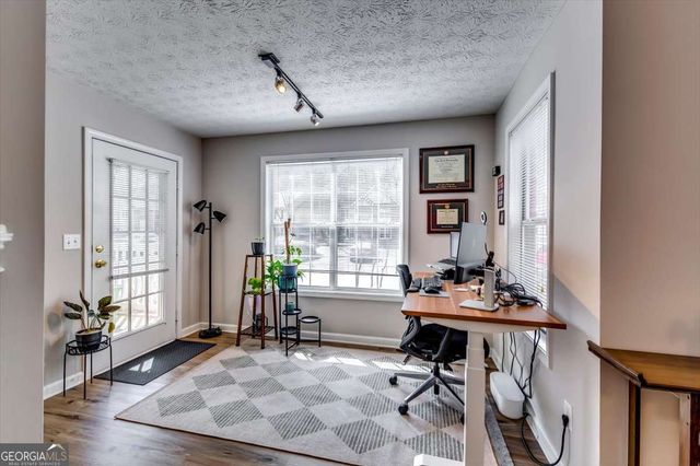 514 Streamside Drive 514, Roswell, GA 30076