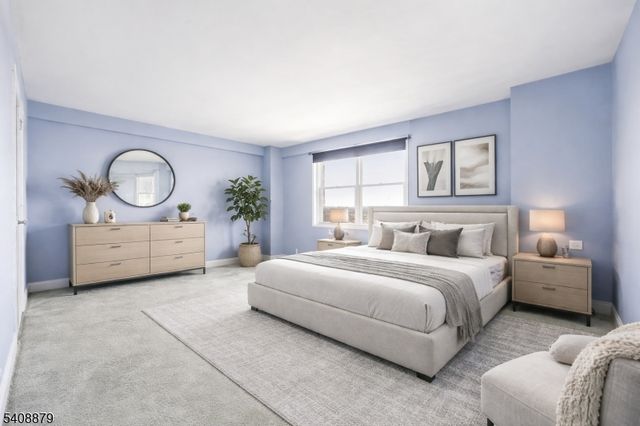 2077 Center Ave 20F, Fort Lee Boro, NJ 07024