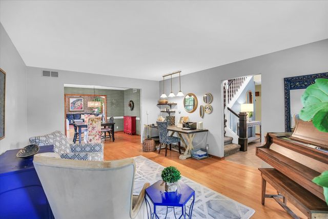 2208 O Donnell Drive, Champaign, IL 61821