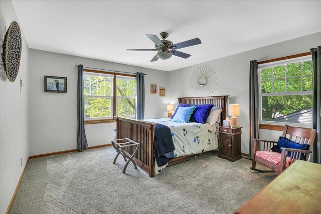 2208 O Donnell Drive, Champaign, IL 61821