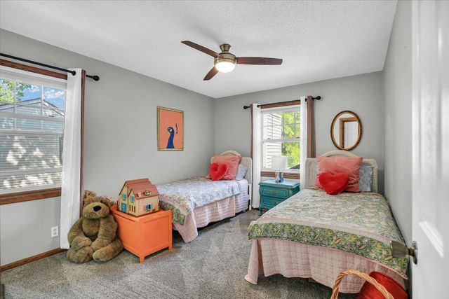 2208 O Donnell Drive, Champaign, IL 61821