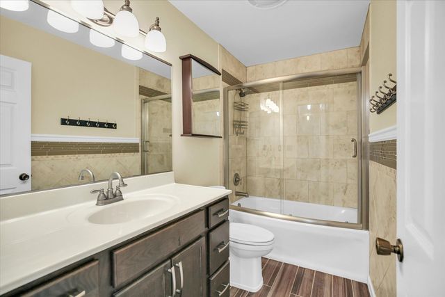 2208 O Donnell Drive, Champaign, IL 61821