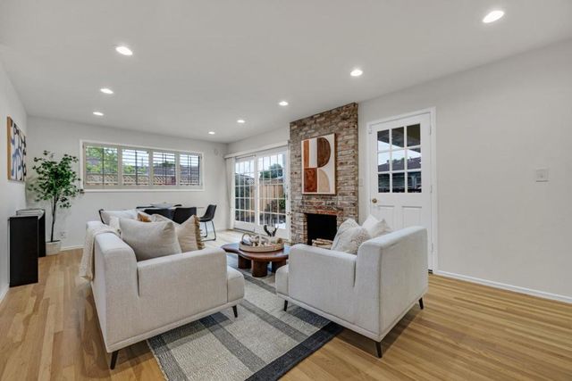 1094 Bermuda Drive, San Mateo, CA 94403