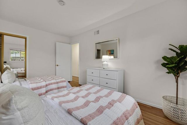 1094 Bermuda Drive, San Mateo, CA 94403