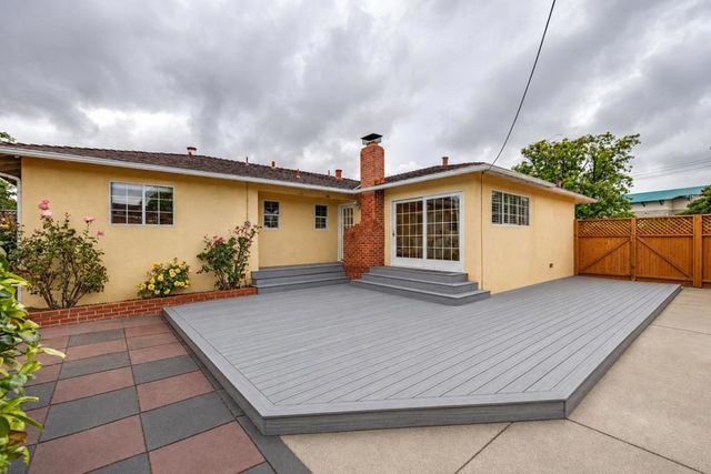 1094 Bermuda Drive, San Mateo, CA 94403