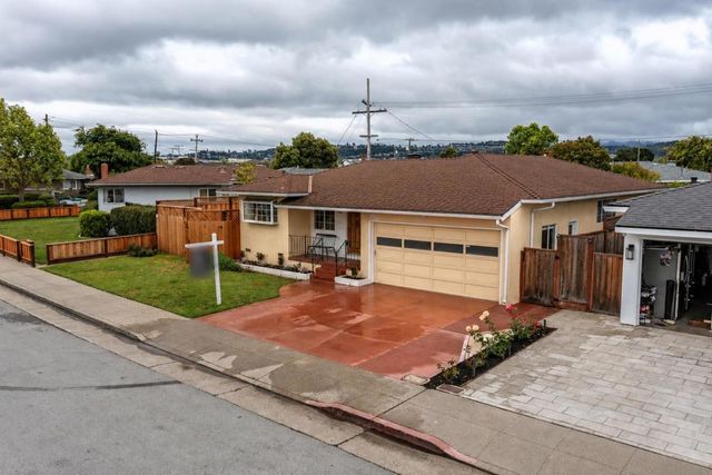 1094 Bermuda Drive, San Mateo, CA 94403