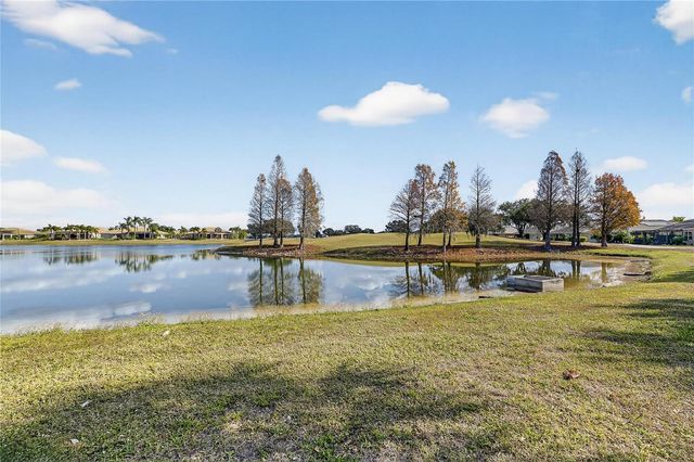 1420 EMERALD DUNES DRIVE, Sun City Center, FL 33573