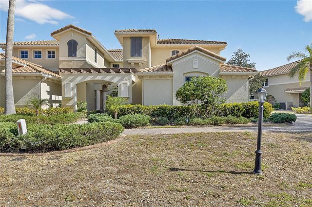 1420 EMERALD DUNES DRIVE, Sun City Center, FL 33573
