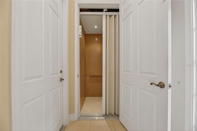 1420 EMERALD DUNES DRIVE, Sun City Center, FL 33573