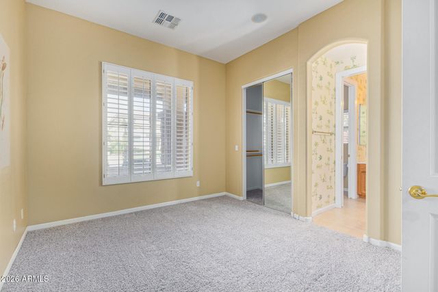 1687 E CAROB Drive, Chandler, AZ 85286