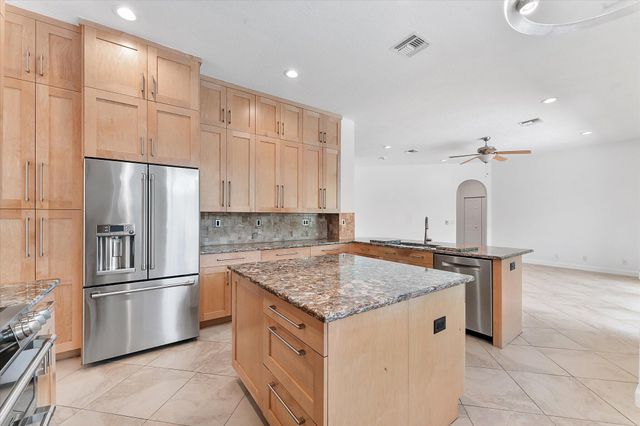 11525 NW 49th Court, Coral Springs, FL 33076