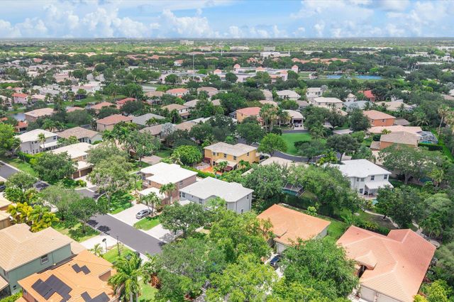 11525 NW 49th Court, Coral Springs, FL 33076