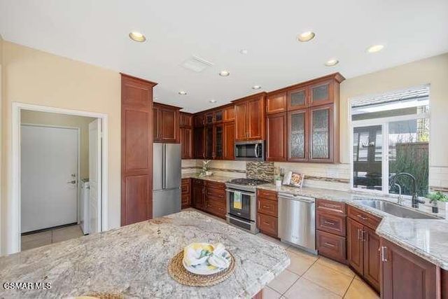 586 Schuman Place, Ventura, CA 93003