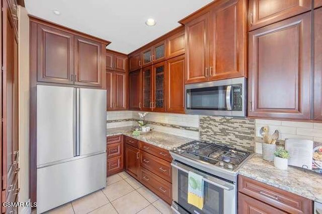 586 Schuman Place, Ventura, CA 93003