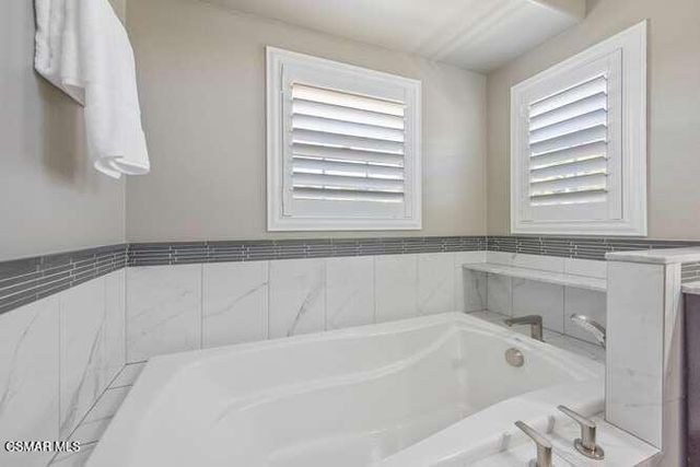 586 Schuman Place, Ventura, CA 93003