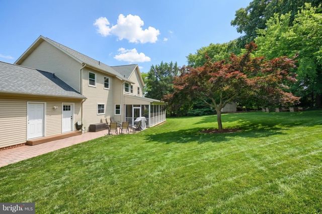 3133 WHEATLYN RD, York, PA 17402