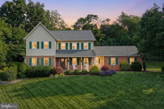 3133 WHEATLYN RD, York, PA 17402