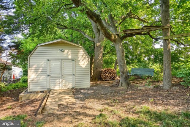 3133 WHEATLYN RD, York, PA 17402