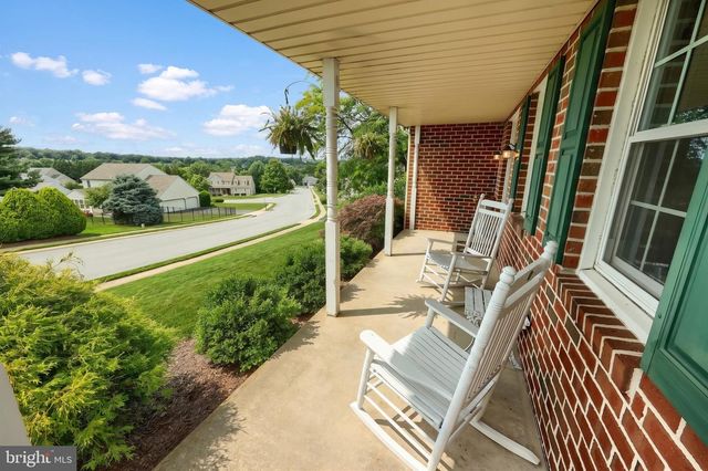 3133 WHEATLYN RD, York, PA 17402