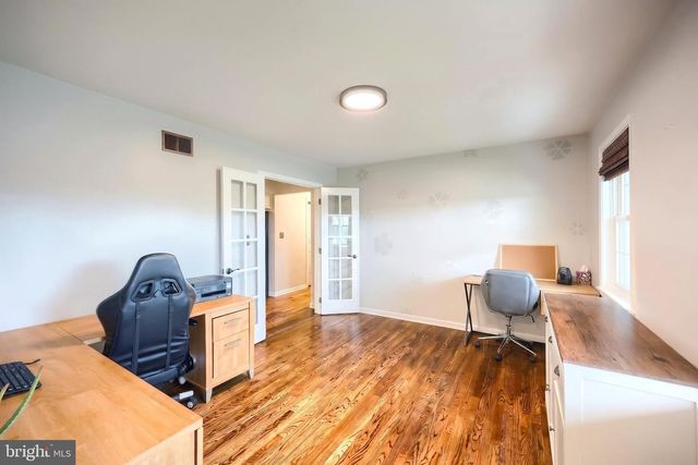 3133 WHEATLYN RD, York, PA 17402