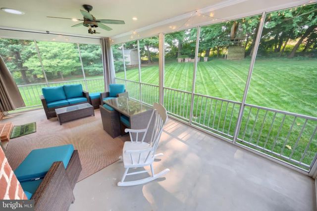 3133 WHEATLYN RD, York, PA 17402