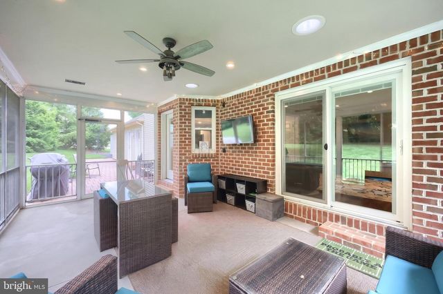 3133 WHEATLYN RD, York, PA 17402