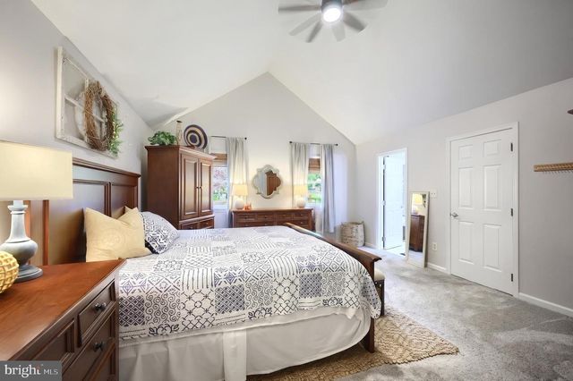 3133 WHEATLYN RD, York, PA 17402