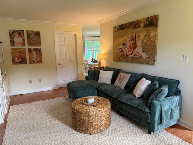 168 Geneva Avenue, Irvine, KY 40336