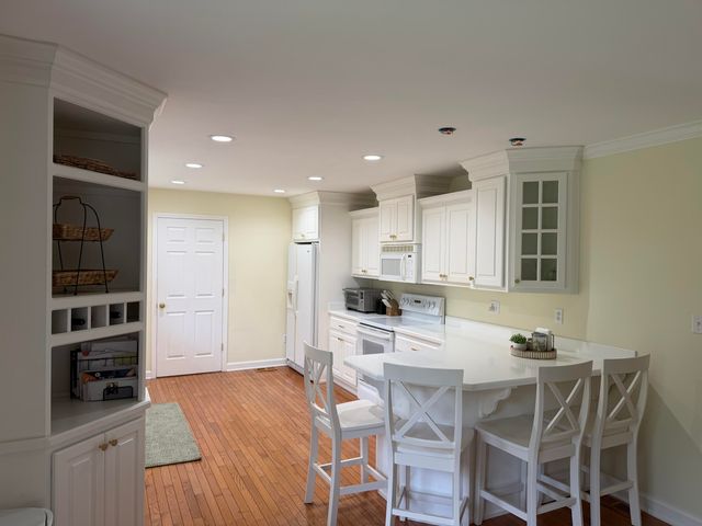 168 Geneva Avenue, Irvine, KY 40336