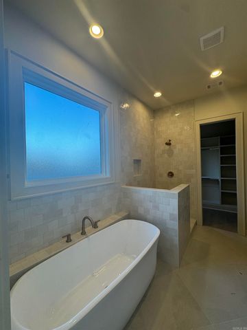 102 Kinley Loop, Little Rock, AR 72223