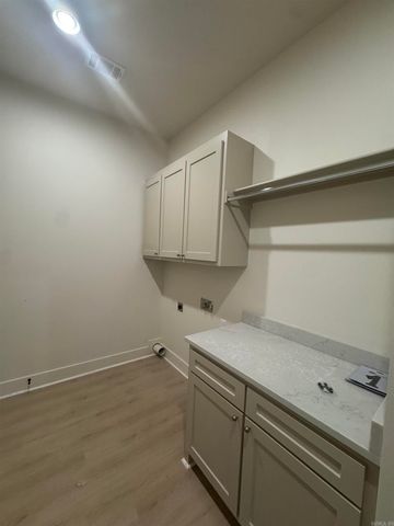 102 Kinley Loop, Little Rock, AR 72223