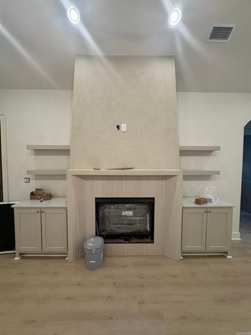 102 Kinley Loop, Little Rock, AR 72223