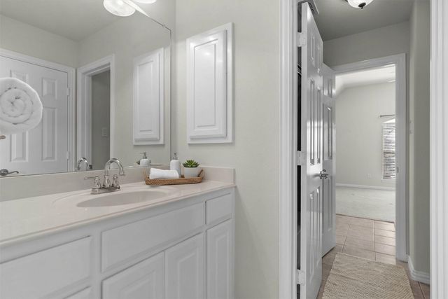 8720 Kameryn Lane, Lantana, TX 76226