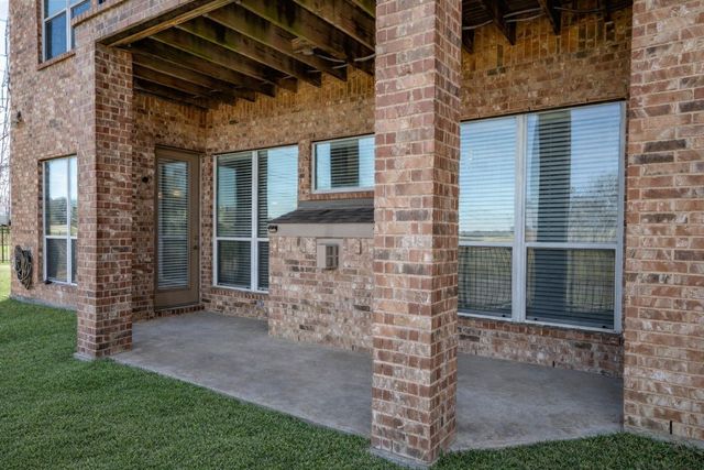 8720 Kameryn Lane, Lantana, TX 76226