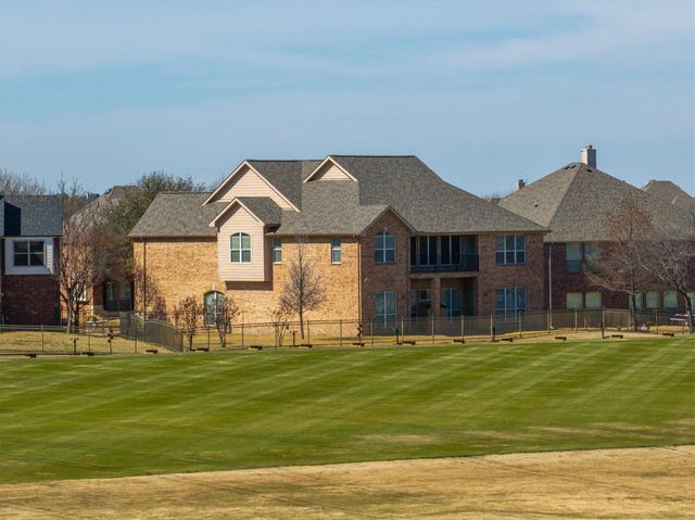 8720 Kameryn Lane, Lantana, TX 76226