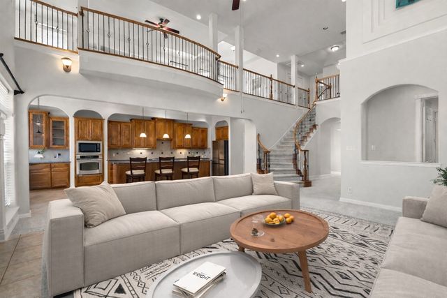 8720 Kameryn Lane, Lantana, TX 76226