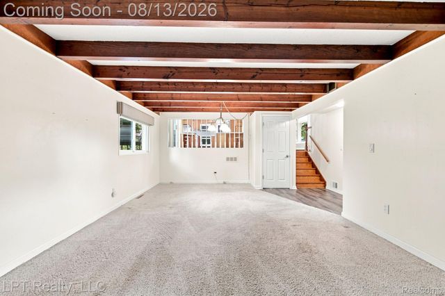 6429 Houghten Drive, Troy, MI 48098