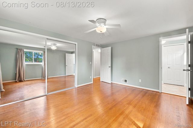 6429 Houghten Drive, Troy, MI 48098