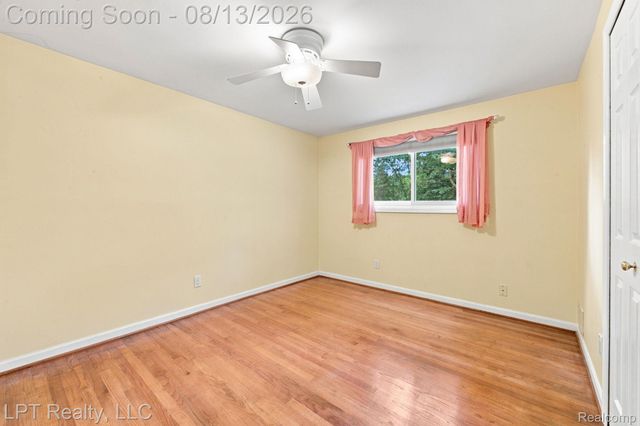 6429 Houghten Drive, Troy, MI 48098