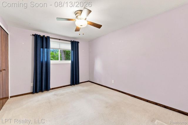 6429 Houghten Drive, Troy, MI 48098