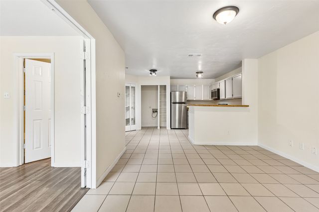6108 Abrams Road 610, Dallas, TX 75231