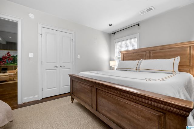 2700 HIGHLAND AVENUE, Birmingham, AL 35205