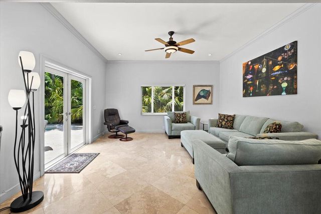 2137 NE 17TH Avenue, Wilton Manors, FL 33305