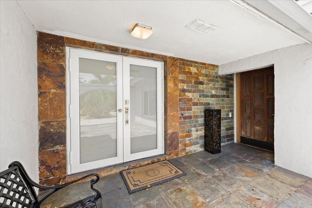 2137 NE 17TH Avenue, Wilton Manors, FL 33305
