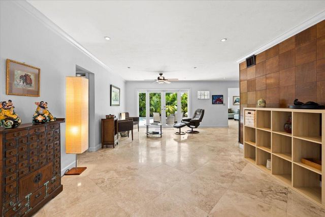 2137 NE 17TH Avenue, Wilton Manors, FL 33305